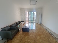 赤壁赤壁城区赤壁市区碧桂园(赤壁市) 4室2厅2卫  精装修 电梯房 随时看房出租房源真实图片