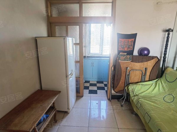 北京海淀五道口展春园小区展春园小区主卧 北京航天航空大学 五道口