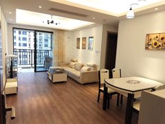 南安南安市区中骏世界城雍景湾，3房2厅2卫，家具家电齐全，电梯中高层，包物业费公摊出租房源真实图片