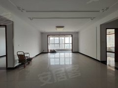 瑞星花园4室大户型 空房可 居住长租可配家具家电