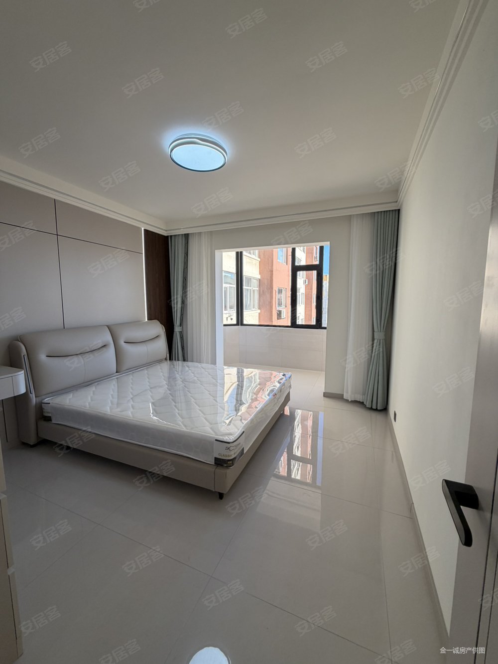 学府雅苑2室1厅1卫87㎡南北32.8万