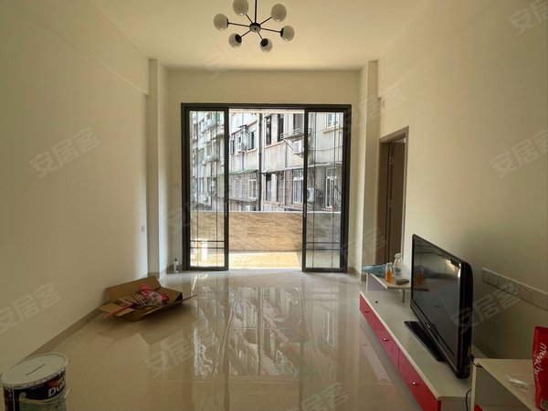 广州越秀大沙头大沙头二马路小区大沙头二马路 盛贤市场旁 家私家电