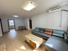 北京朝阳东坝金驹家园一区(金驹家园D区) 电梯房 3室1厅2卫 急租房源出租房源真实图片