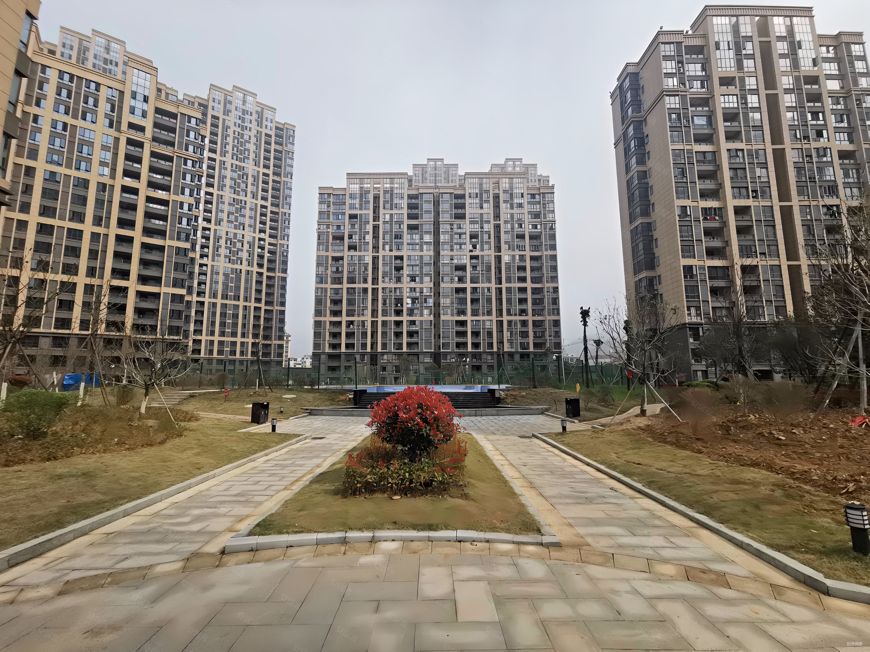 南昌房产网>南昌二手房>湾里二手房>幸福二手房>合一中央城>