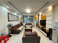 来宾兴宾兴宾城区滨江园B1别墅 家具家电齐全 拎包入住 前后停5架车出租房源真实图片