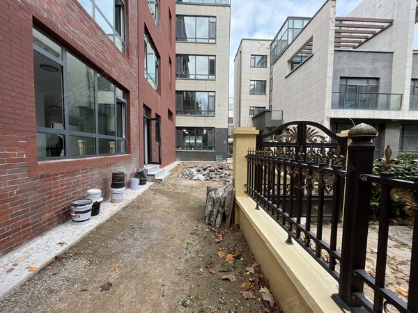 青岛城阳夏庄恒大御澜国际(别墅)恒大1000平带电梯,地上五层,带车位