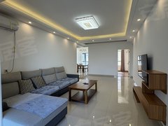 西双版纳景洪曼弄枫曼弄金湾高层景观无遮挡4房两厅两卫出租房源真实图片