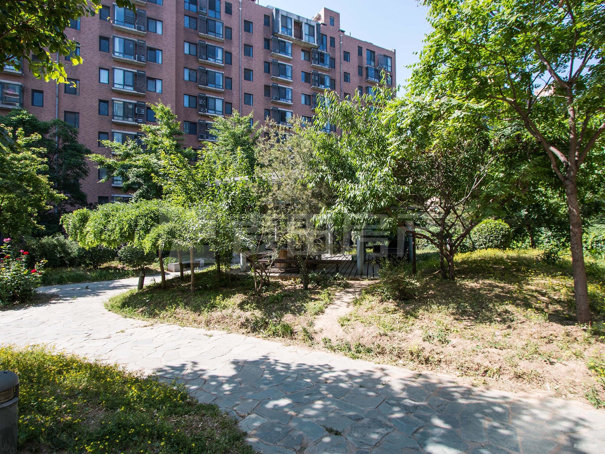 北京房产网>北京二手房>石景山二手房>玉泉路二手房>玉泉新城>