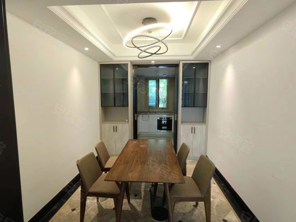 杭州萧山城厢融信萧山公馆(公寓住宅)玺上庭 业主自住装修 近杭发厂站