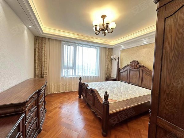 青岛崂山石老人金岭美地高端海景房金岭美地 4室2厅2卫 精装修 南北