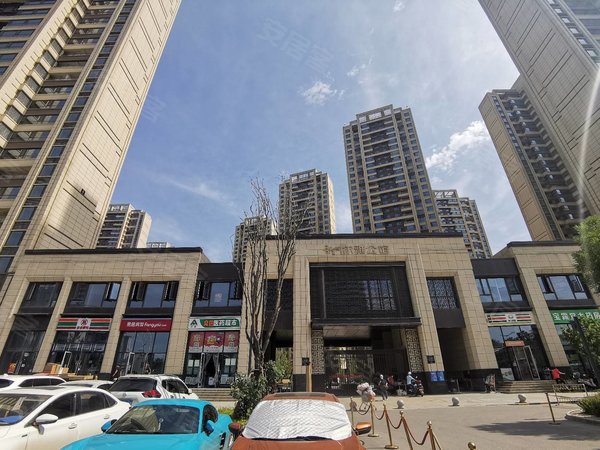 西安西咸新区沣东新城绿地新里城七里镇 月付 无中介 协同创新港 沣东