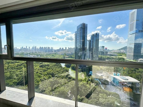 深圳南山华侨城新天鹅堡(三期)天鹅湖花园 湖景三房,自住装修,随时