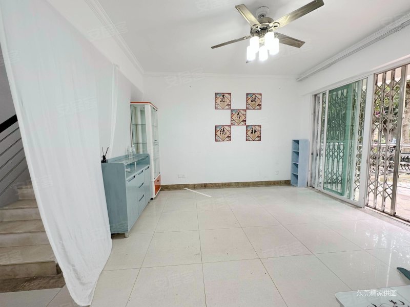 商品住宅 商业配套齐全 满五 精装可拎包入住 南向采光好,东田丽园