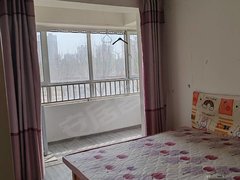 宁津城区德百广场出租万宏国际城三室两厅两卫,带家具家电,看房有钥匙出租房源真实图片