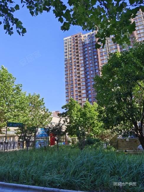 天宫院 金融街融汇 精装修 满五年 诚心卖24w