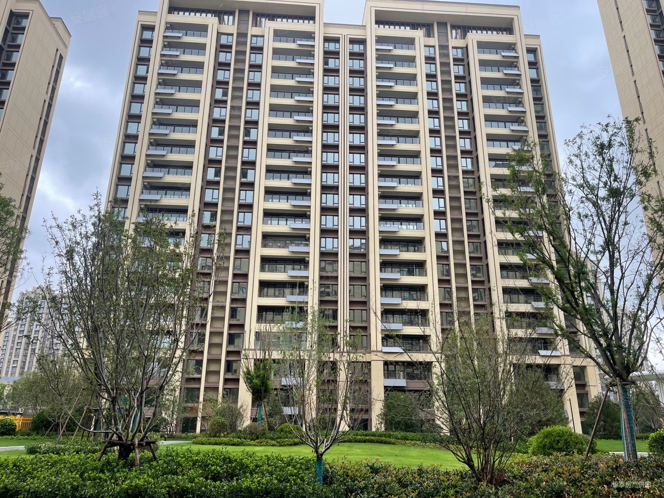 必看)小高层 一梯一户 独立门厅 瑞玺公馆,瑞玺公馆二手房,192.