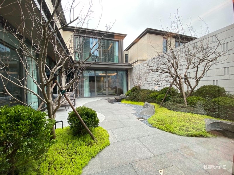 东亚梧桐公馆6室4厅6卫585㎡南2199万