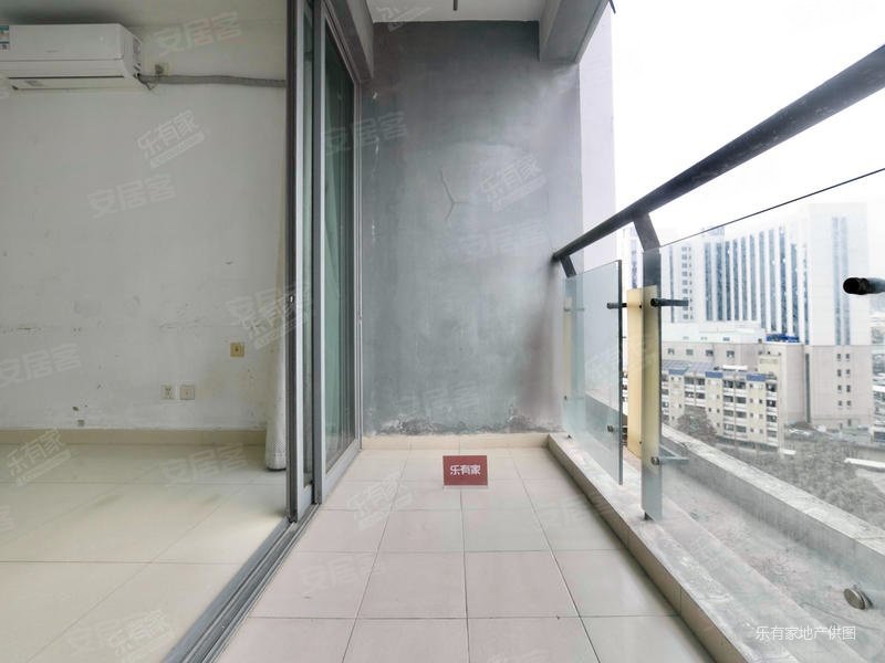 新上笋盘丹枫雅苑大两房新华空置业主急卖价格还可以谈