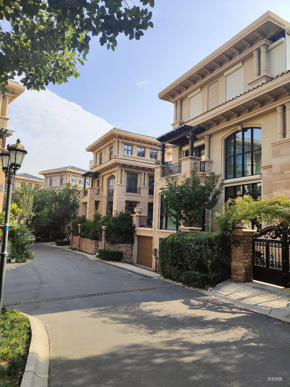 富田兴龙湾挑高客厅320万户型大气