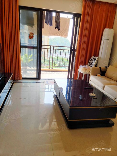 黄阁保利南怡湾三房两卫带电梯精装修全屋定制拎包入住