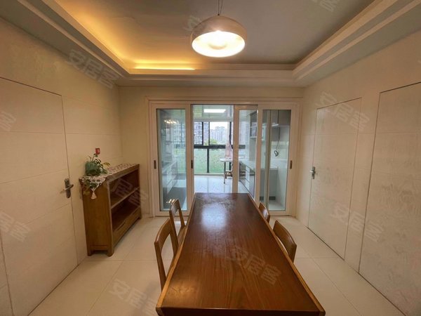 海曙周边租房,(免中介)押一付一 维科水岸心境4室2厅 青林湾维科上 