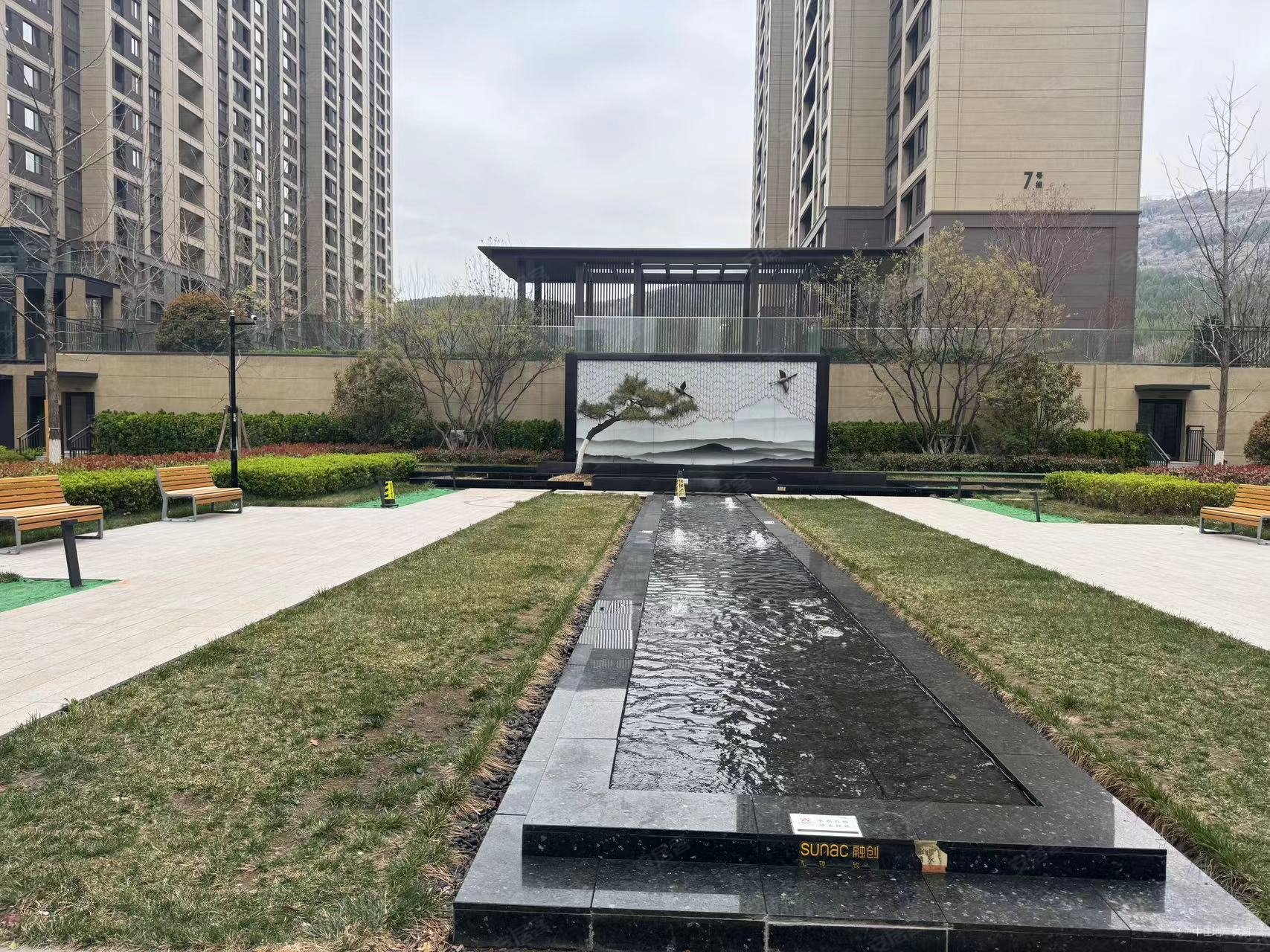 济南融创文旅城鹊华居