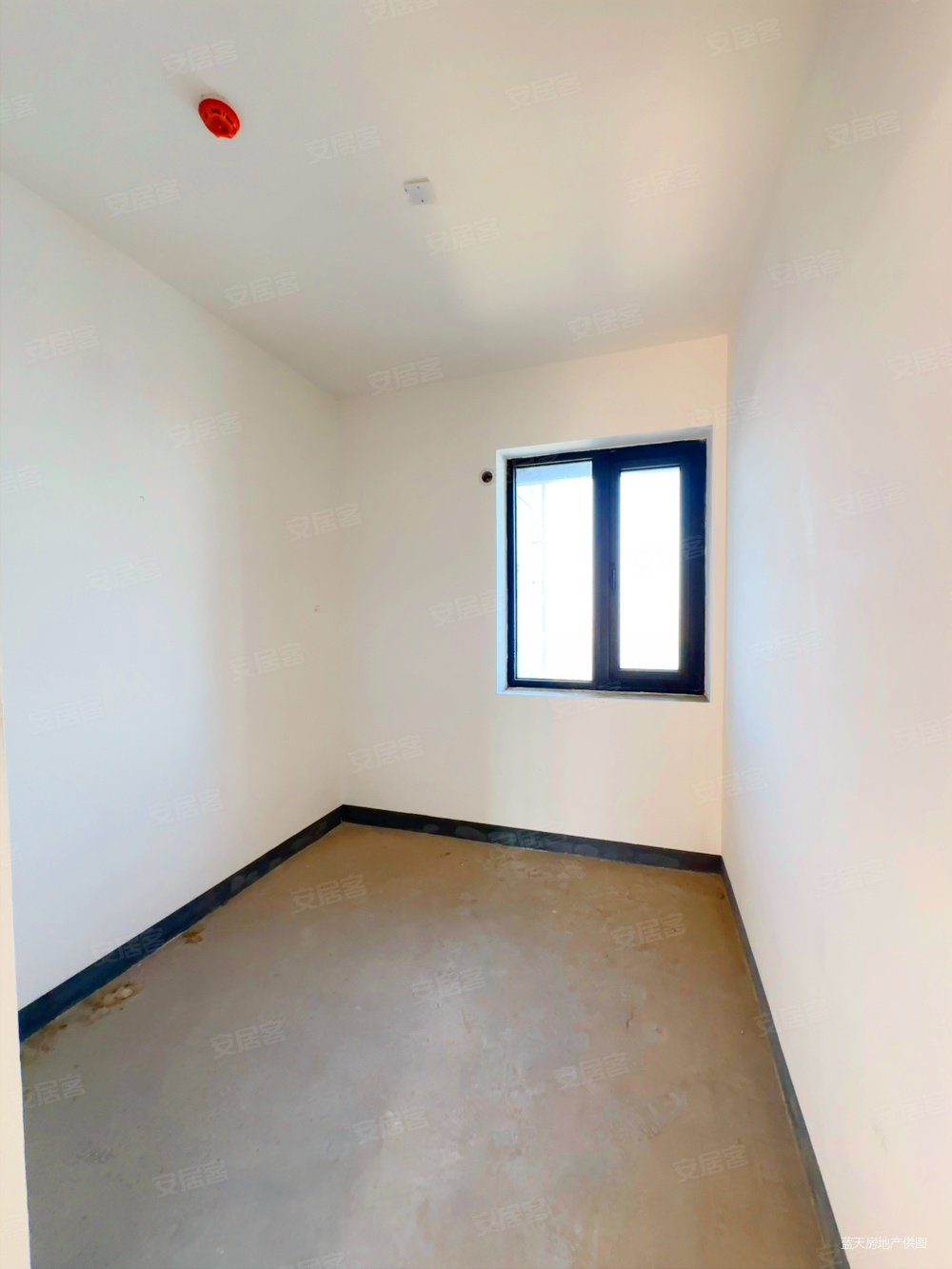 大华锦绣前城4室2厅2卫142.02㎡南北217万