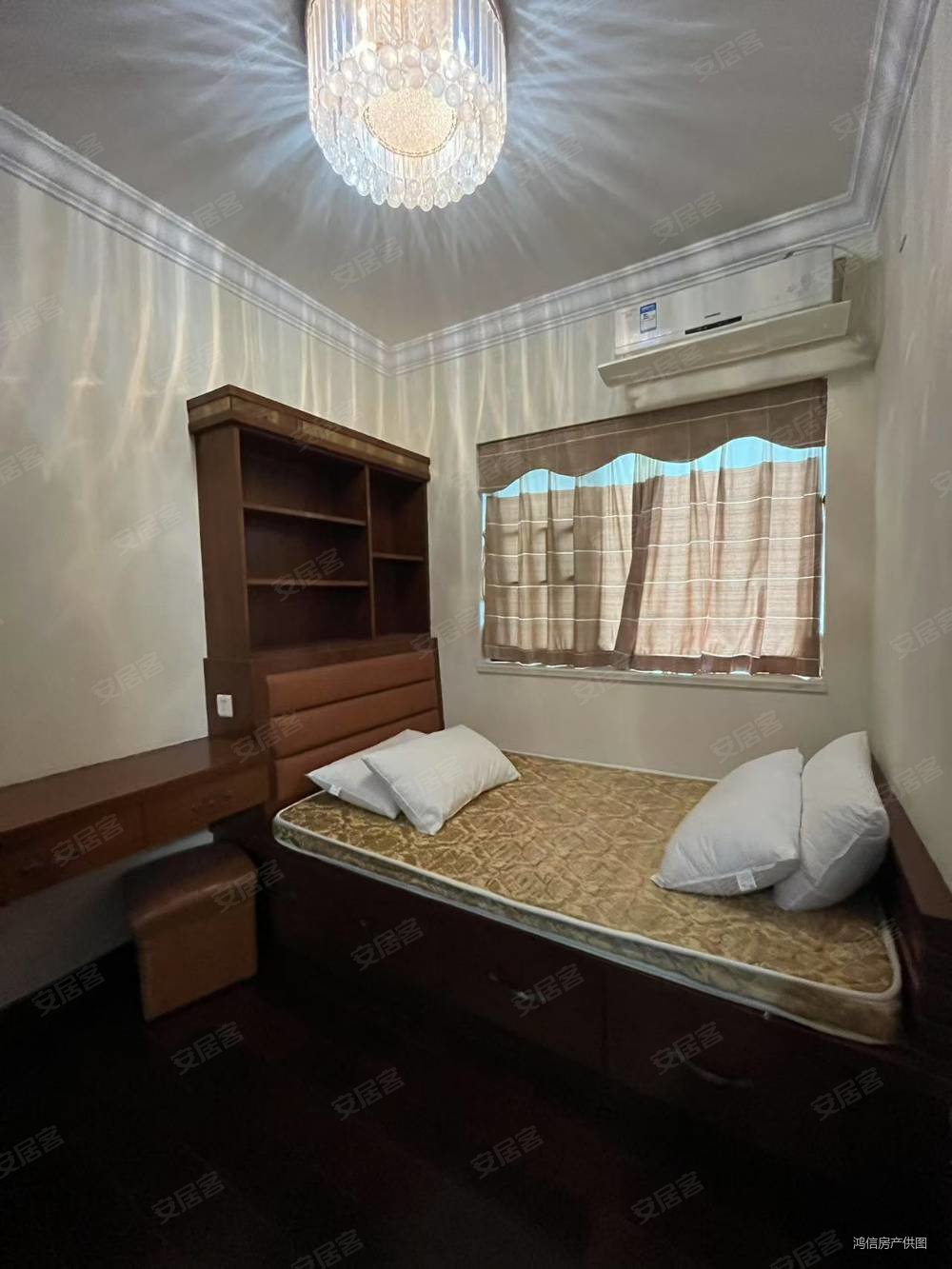 恒大城3室2厅1卫116㎡南北83万