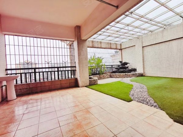 广州花都新区雅乐轩可直播 花都广场旁豪装大复式 近地铁口 生活便利