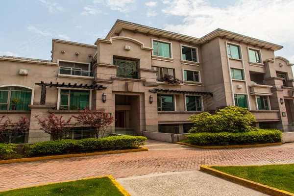 世茂湖滨花园(公寓住宅)