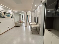常德汉寿珍兴西路公园世家公寓电梯房,精装二房二厅一卫,拎包入住。出租房源真实图片