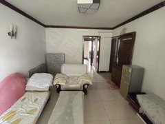 丁香新村，三楼，一室一厅54平米，年租1.5万