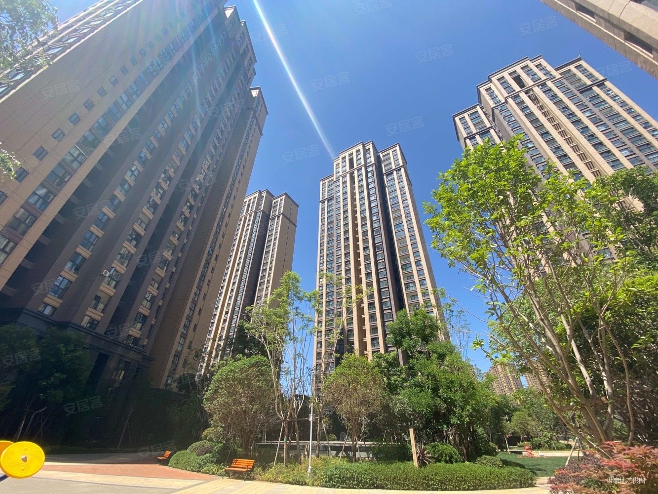 俊发星湾俊园3室2厅1卫109㎡南128万