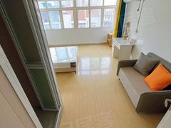 青岛李沧李村河北商城 主卧独卫阳台空调 李村双地铁 可月付短租 包物业出租房源真实图片