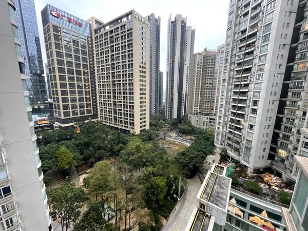 【多图】利雅湾,珠江新城中租房,珠江新城 利雅湾东南向全新装修四房