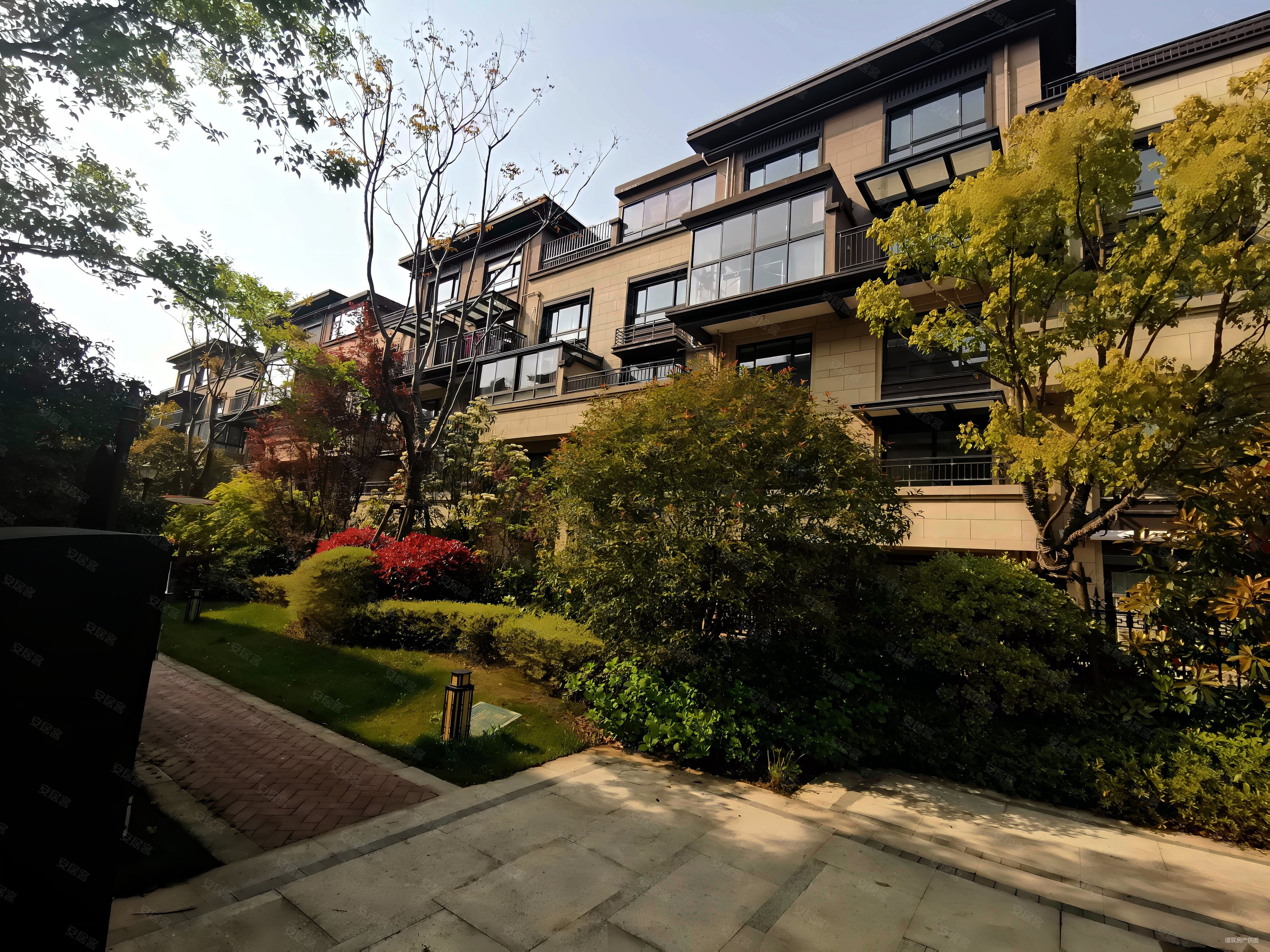 售,错过无,110万,婚 装 阿卡迪亚2房,拎包入住