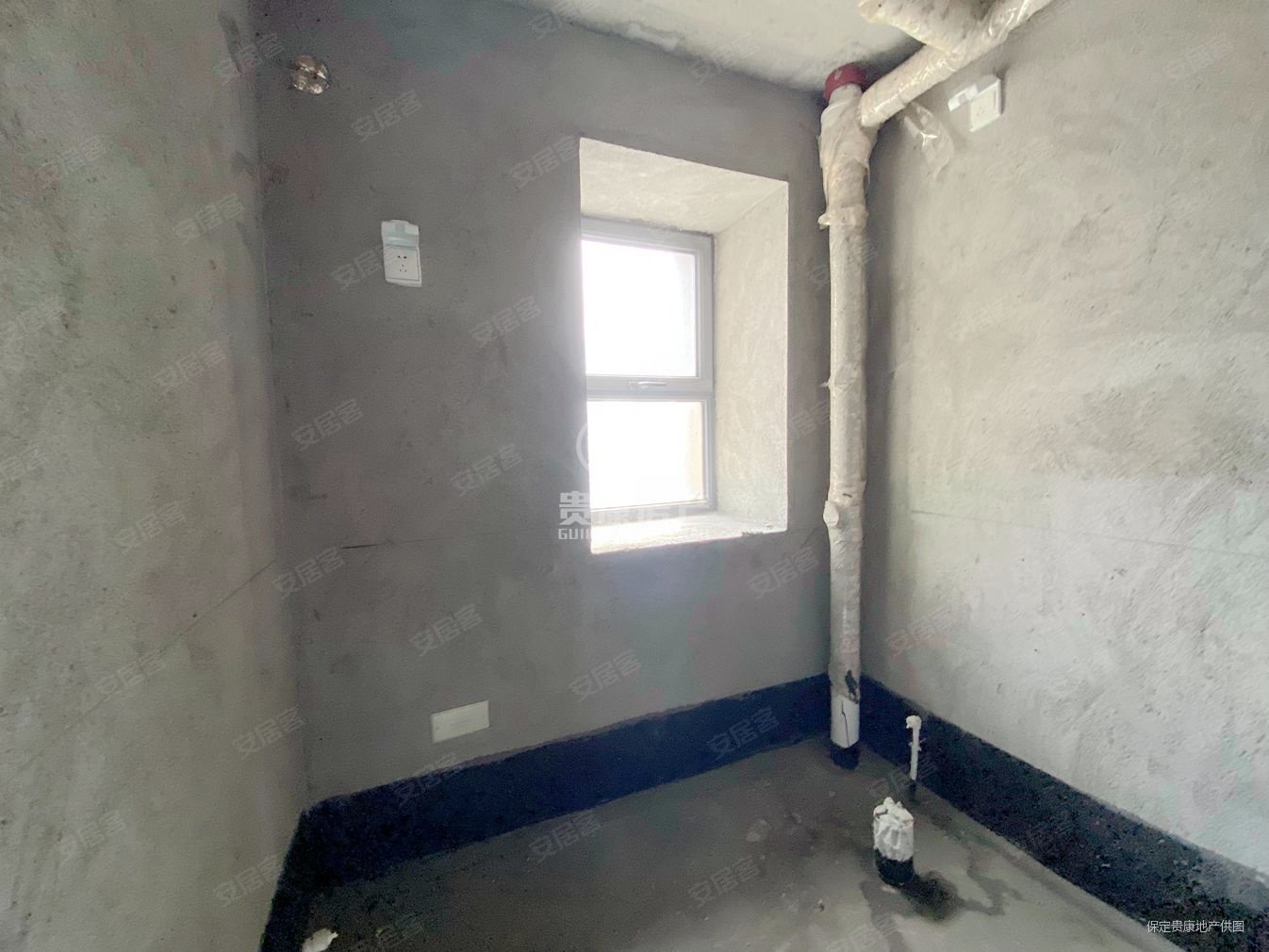 直隶新城花都3室2厅1卫122㎡南北92万