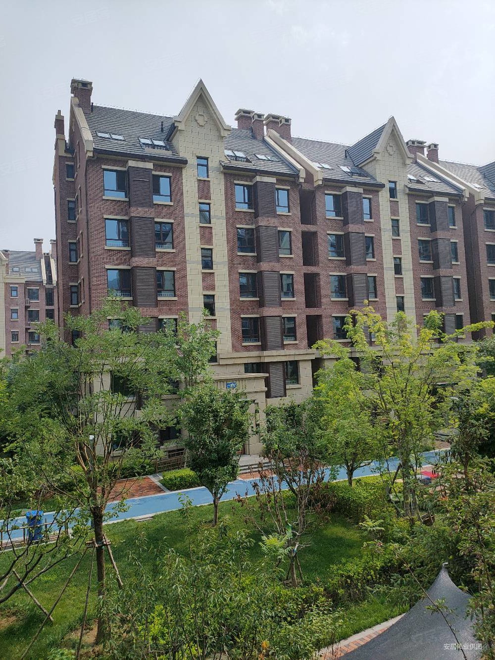 蓝湾庄园现房南北通透三室落地窗两厅两卫观景业主诚意出售