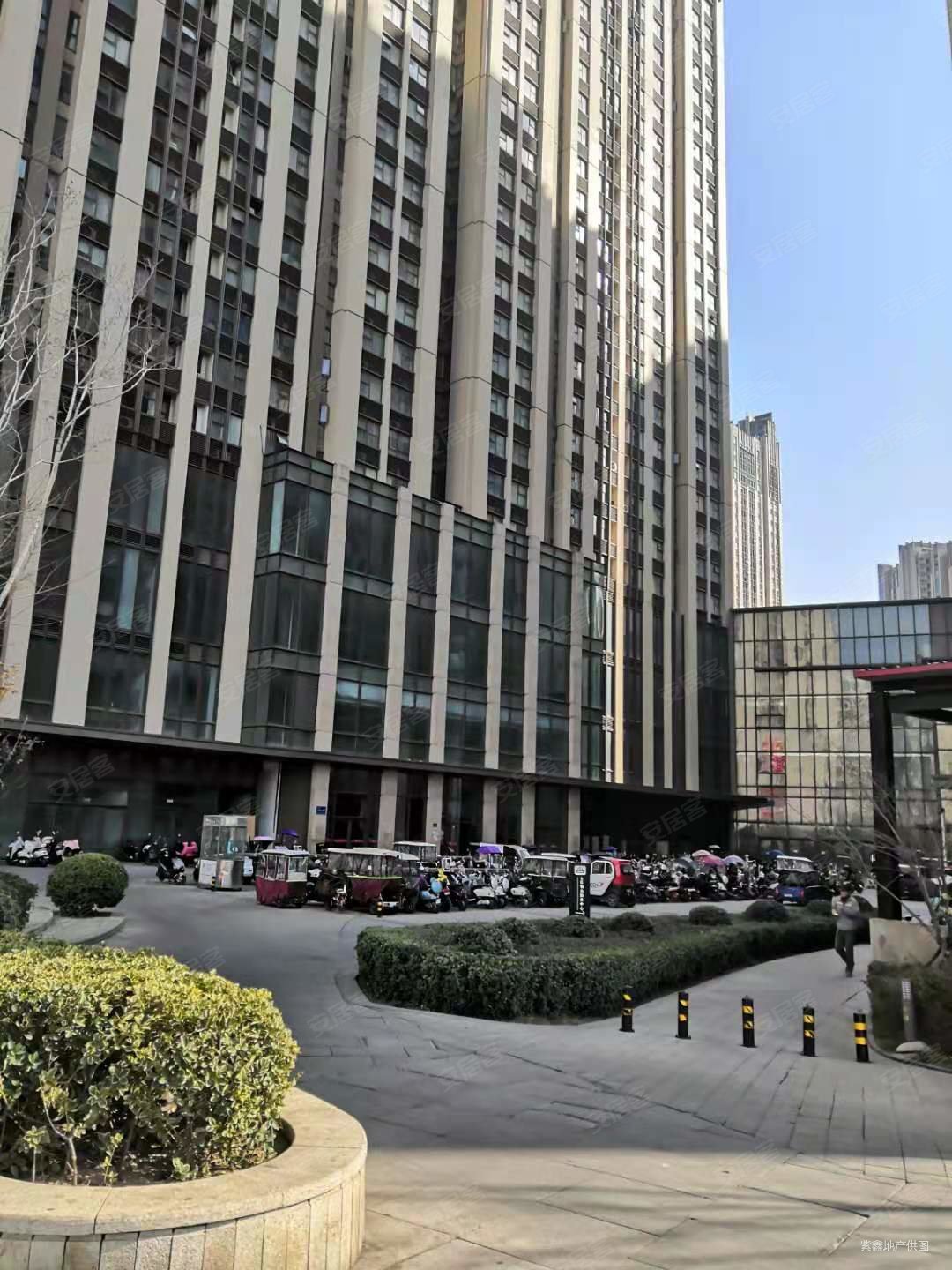南北通透 带电梯,升龙广场(c区)二手房,40万,1室1厅,1卫,60平米-洛阳