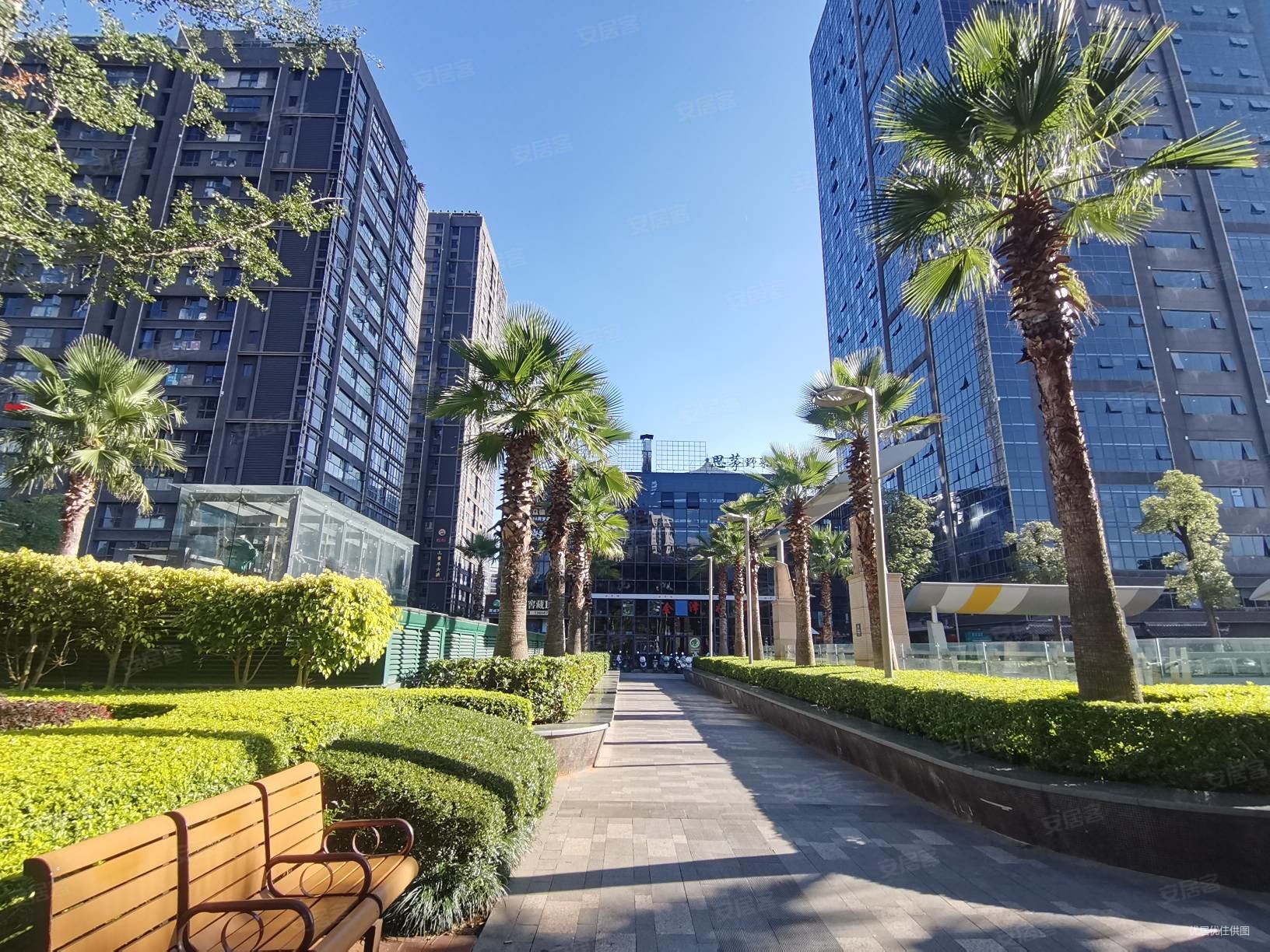 昆明房产网>昆明二手房>官渡二手房>国贸中心二手房>银海尚御>1632