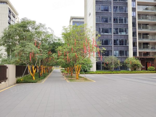 【多图】深铁瑞城,光明租房,新出,光明长圳地铁口深铁瑞城精装三房2卫