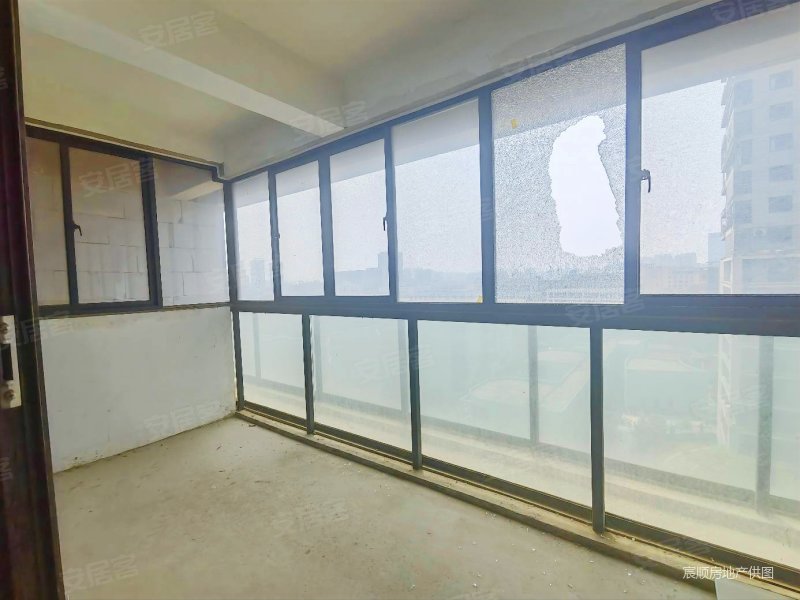 广视花园(东区) 南北通透 有电梯 产权清晰 交通便利