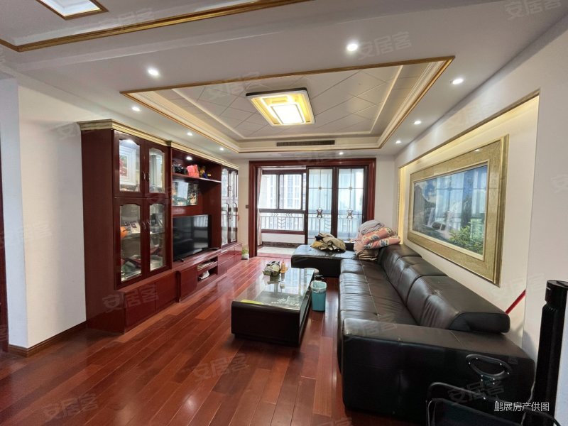 急卖琴湖壹号精装三室楼层好有钥匙随时看