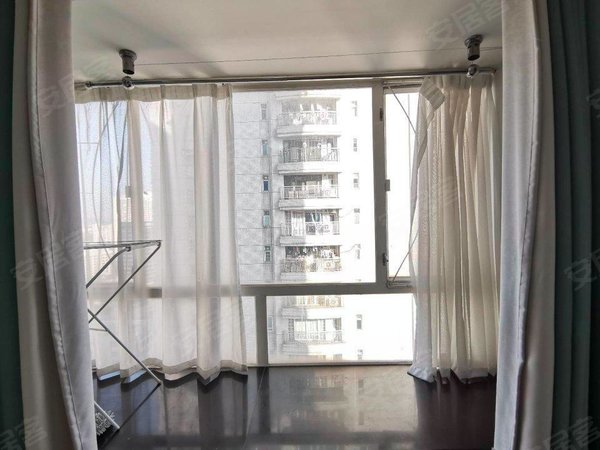 西安曲江新区芙蓉西路曲江翠竹园可短租月付无中介曲江池西地铁曲江