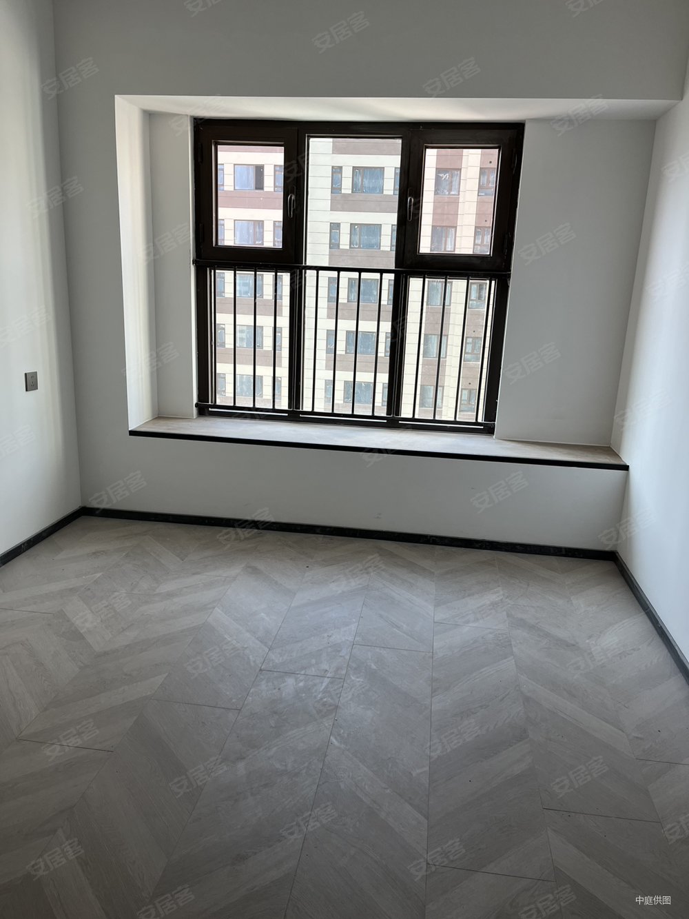 碧桂园珑悦天宸3室2厅2卫110㎡南北82万