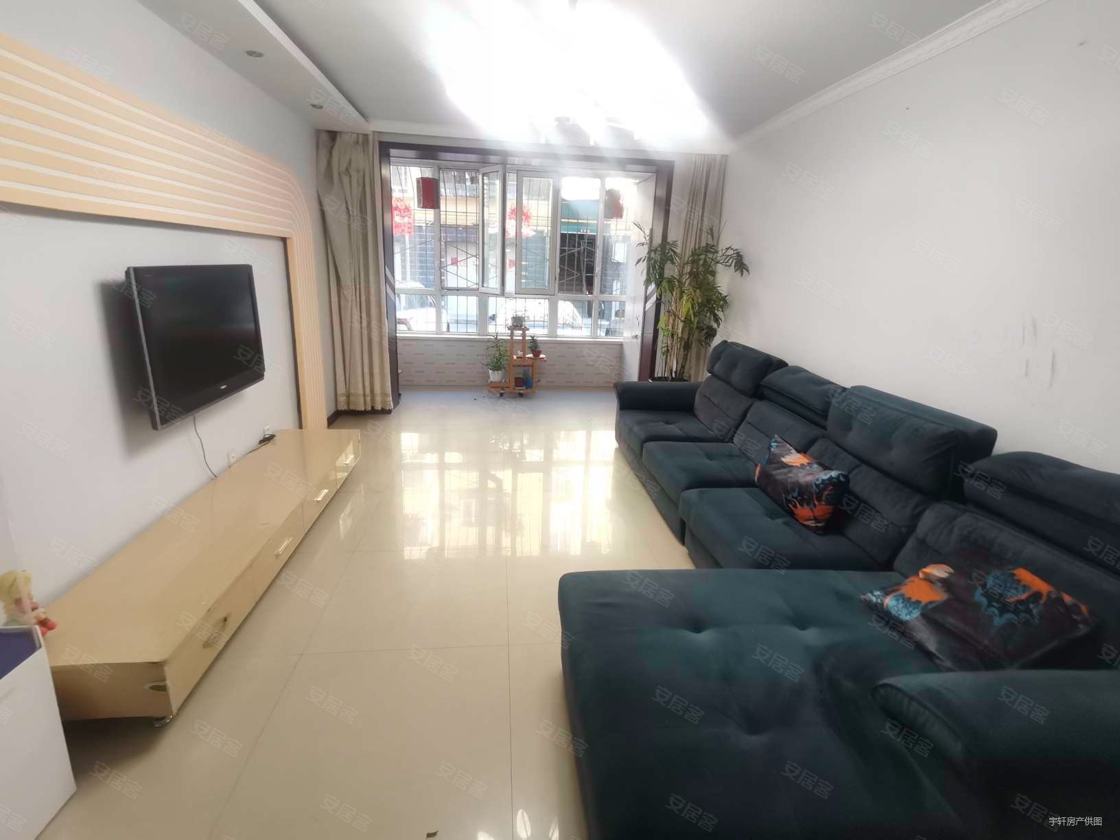 御景苑(二区) 居住密度低 近地铁 南向采光好 商业配套齐全