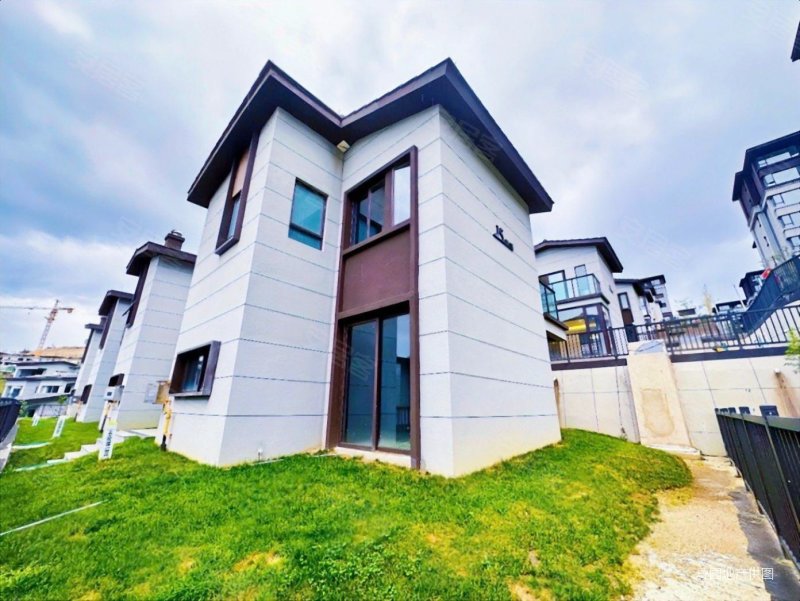 绿地滇池国际健康城山澜苑别墅