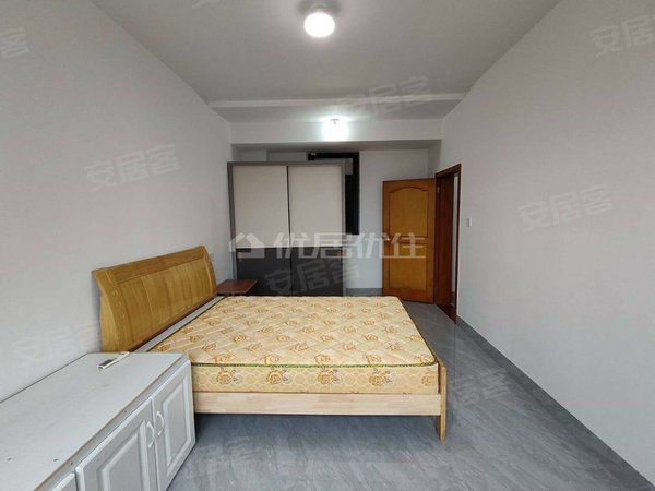 南宁横县横县城区清华园大竹电梯2房出租,精装千把元个月出租房源真实