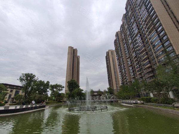 西安高陵泾渭新城恒大雅苑恒大雅苑 3室2厅2卫 电梯房 南北通透 配套
