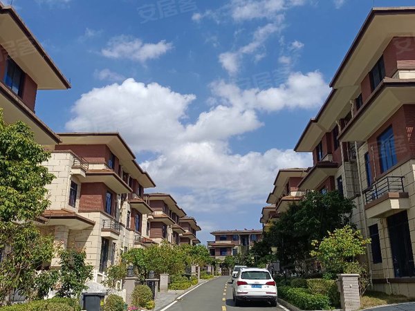 博罗碧桂园山河城(别墅)山河城精装五房温馨别墅 南北通透 带车位带大